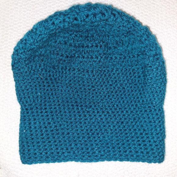 Teal Knit Beanie Hat Winter Cap Handmade Crocheted Warm Headwear One Size - Picture 1 of 10